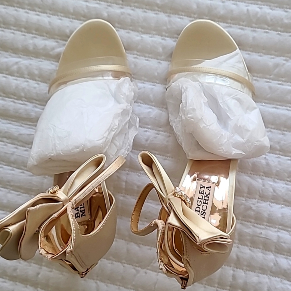 Badgley Mischika sandals
